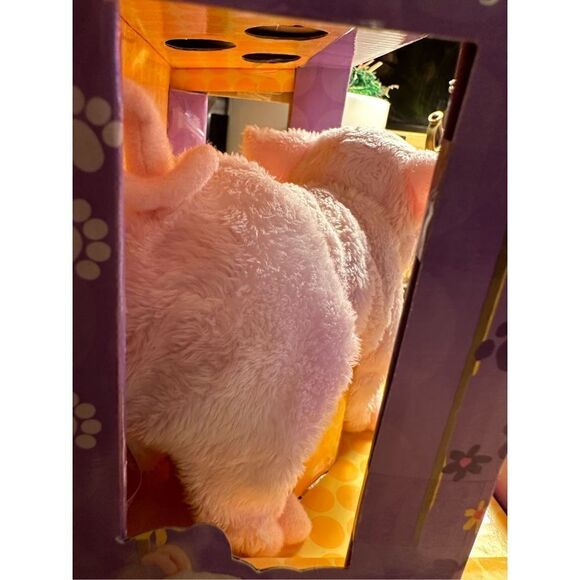 FurReal Friends Newborn Piglet 2006 Sealed Collectible NIB - Picture 9 of 12